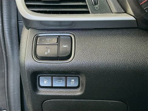 Used 2019 Kia Optima EX w/ EX Premium Package image 10