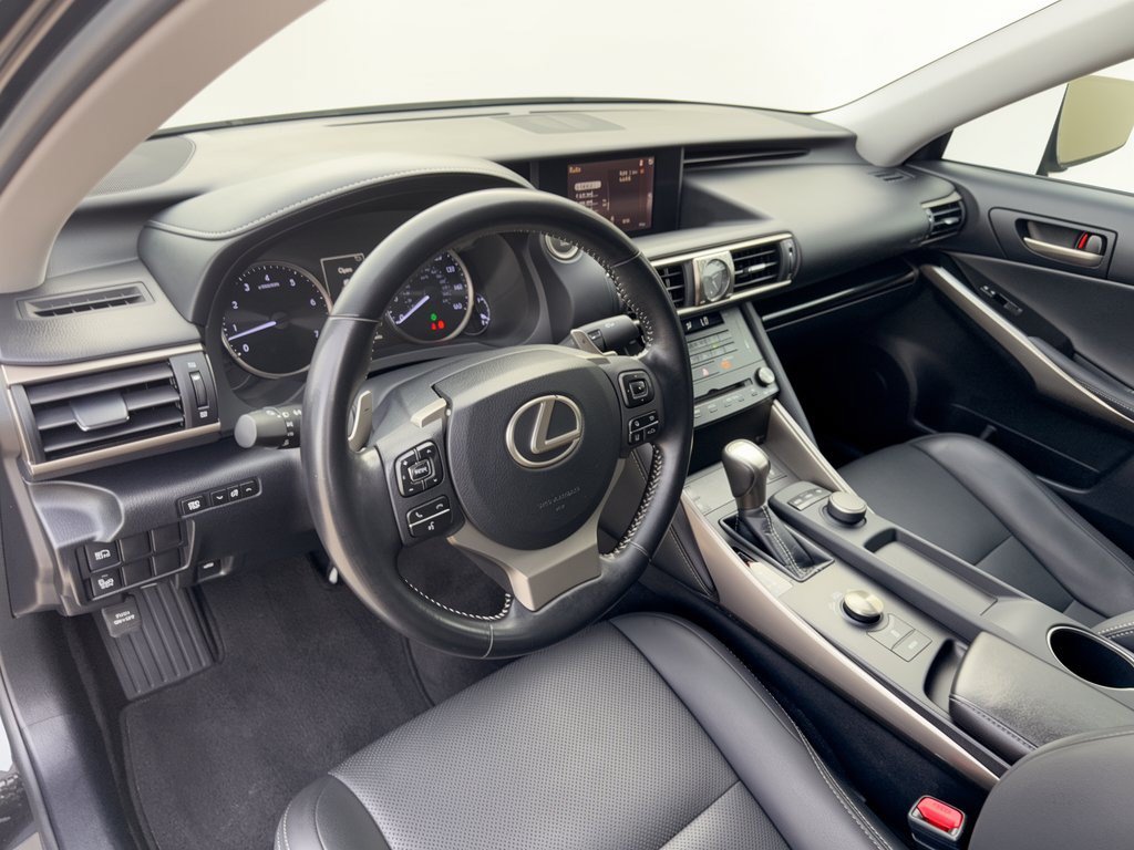 Used 2017 Lexus IS 300 AWD w/ Premium Package image 4