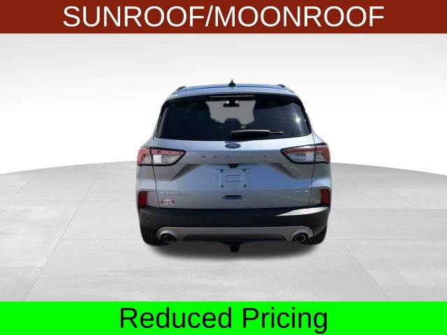 Used 2022 Ford Escape Titanium w/ Titanium Elite Package AWD/4WD image 6