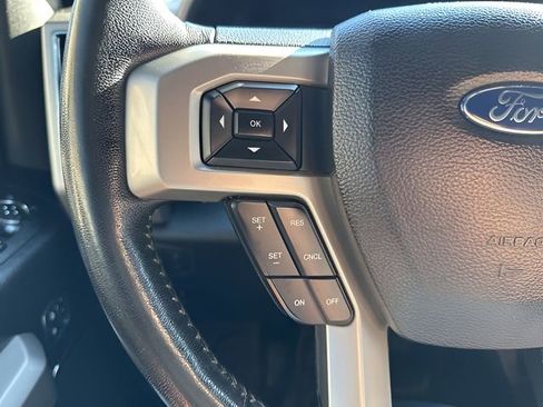 Used 2020 Ford F150 Lariat w/ Equipment Group 502A Luxury image 28