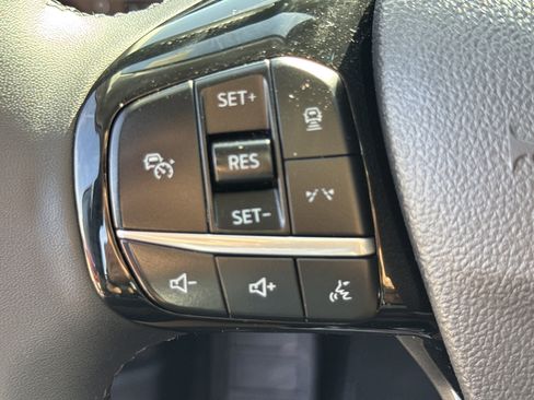 Used 2023 Ford Escape Platinum w/ Premium Technology Package image 24