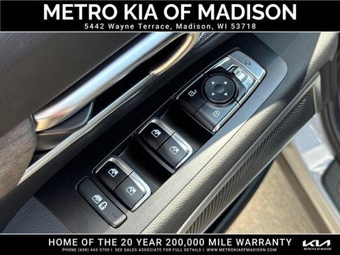 Used 2022 Kia Telluride EX w/ EX Premium Package AWD/4WD image 12