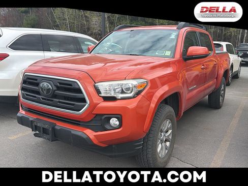 Used 2018 Toyota Tacoma SR5 AWD/4WD image 1