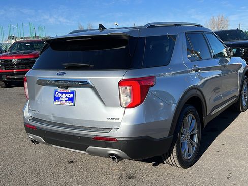 Used 2023 Ford Explorer Limited w/ Equipment Group 301A image 5