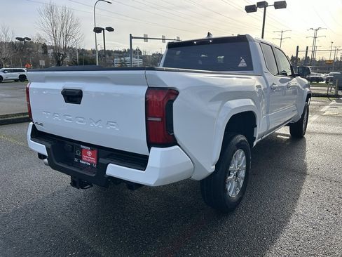 New 2026 Toyota Tacoma SR5 image 5