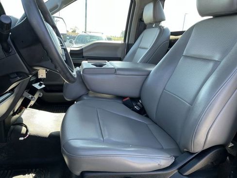 Used 2021 Ford F250 XL w/ Power Equipment Group image 15