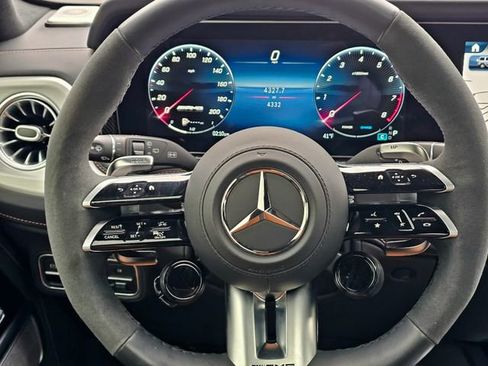 Certified 2025 Mercedes-Benz G 63 AMG 4MATIC image 37