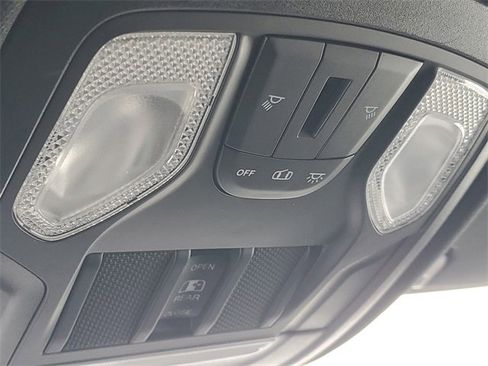 Used 2020 RAM 1500 Big Horn image 28