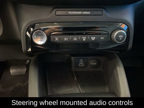 Used 2024 Ford Escape Platinum AWD/4WD image 8