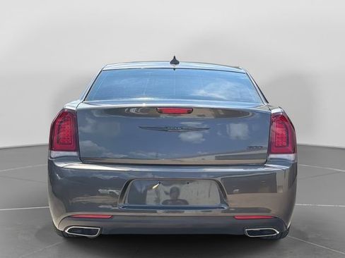 Used 2023 Chrysler 300 Touring w/ Sport Appearance Package RWD image 5