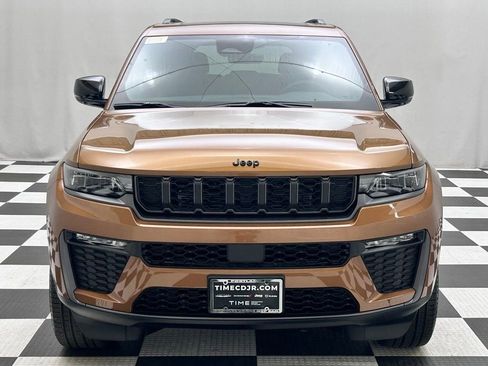 New 2026 Jeep Grand Cherokee Limited AWD/4WD image 3