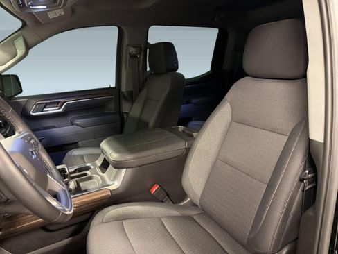 Used 2026 Chevrolet Silverado 1500 RST AWD/4WD image 4