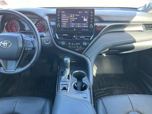Used 2022 Toyota Camry XSE w/ Navigation Package image 16