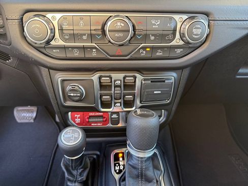 New 2026 Jeep Gladiator Mojave AWD/4WD image 22
