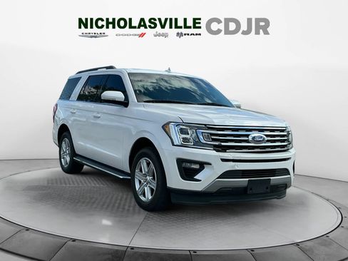 Used 2019 Ford Expedition XLT w/ Equipment Group 202A RWD image 7