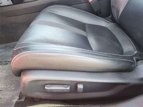 Used 2019 Honda Civic Touring image 24