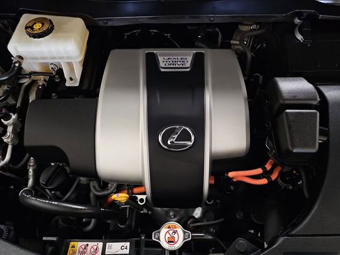Certified 2022 Lexus RX 450hL Luxury w/ Cold Area Package (CT) AWD/4WD image 29