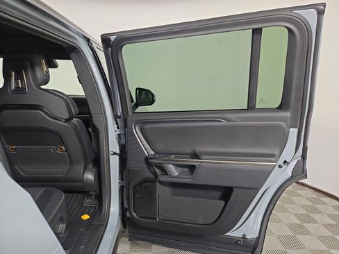 Used 2024 Rivian R1S Adventure AWD/4WD image 19