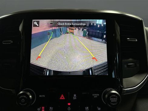 Used 2020 RAM 2500 Laramie image 10