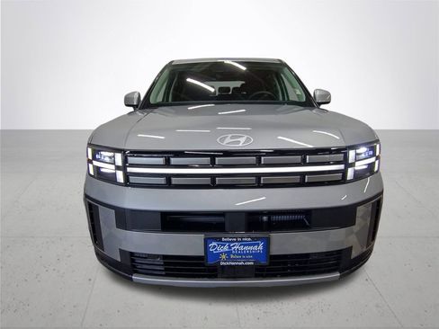 New 2026 Hyundai Santa Fe SE image 3