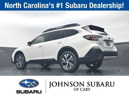 Used 2022 Subaru Outback Limited image 19