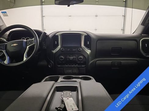 Used 2022 Chevrolet Silverado 1500 LT AWD/4WD image 14