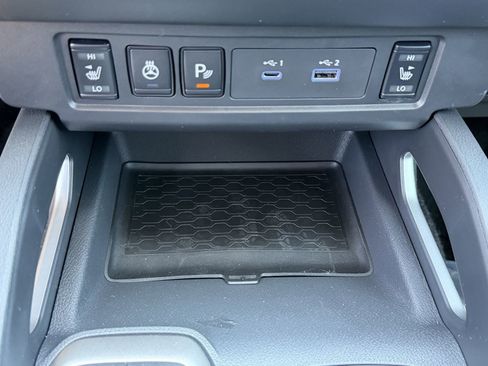 New 2026 Nissan Frontier SV w/ SV Convenience Package RWD image 7