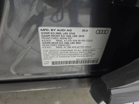 Used 2023 Audi SQ5 Premium Plus w/ Premium Plus Package AWD/4WD image 37