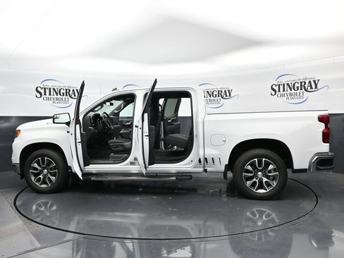 Used 2022 Chevrolet Silverado 1500 LT w/ All Star Edition Plus RWD image 37