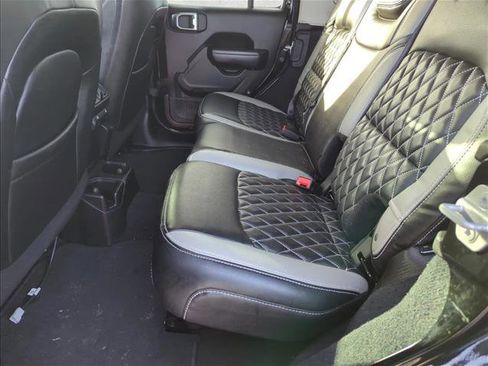 Used 2019 Jeep Wrangler Unlimited Sport S image 20