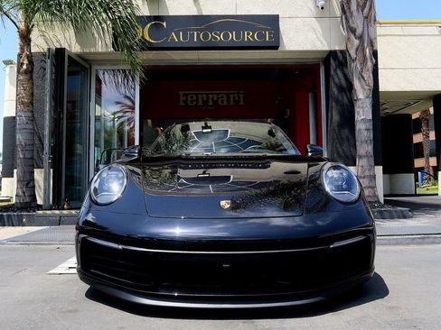 Used 2024 Porsche 911 Carrera 4S AWD/4WD image 51