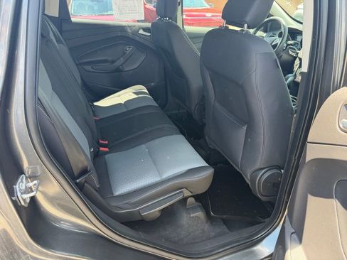 Used 2019 Ford Escape SE AWD/4WD image 14