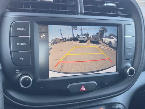 Used 2024 Kia Soul LX w/ Option Group 015 FWD image 22