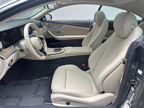 Used 2023 Mercedes-Benz E 450 Coupe image 17