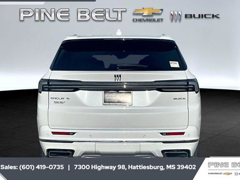 New 2026 Buick Enclave Avenir image 4