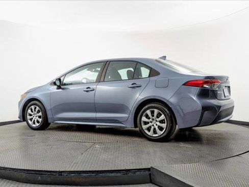 Used 2022 Toyota Corolla LE image 6