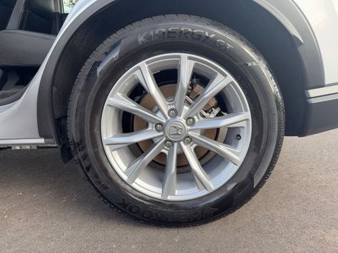 Used 2025 Honda CR-V EX-L image 9