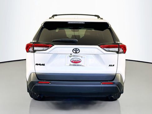 Certified 2025 Toyota RAV4 XLE Premium image 6