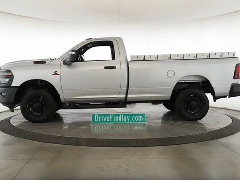 New 2026 RAM 2500 Tradesman AWD/4WD image 9