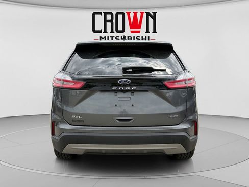 Used 2023 Ford Edge SEL w/ Convenience Package AWD/4WD image 4