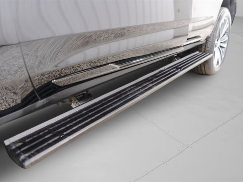 Used 2025 Cadillac Escalade Sport w/ Touring Package image 44