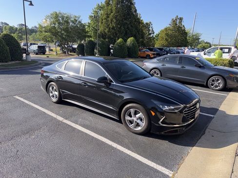 Used 2022 Hyundai Sonata SE image 3