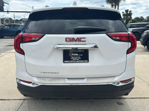 Used 2019 GMC Terrain SLT FWD image 4
