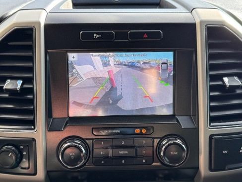 Used 2019 Ford F350 Lariat image 34