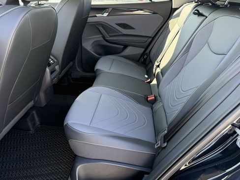 New 2026 Volkswagen Tiguan SE FWD image 24