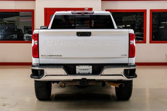 Used 2020 Chevrolet Silverado 2500 LTZ w/ LTZ Premium Package AWD/4WD image 10