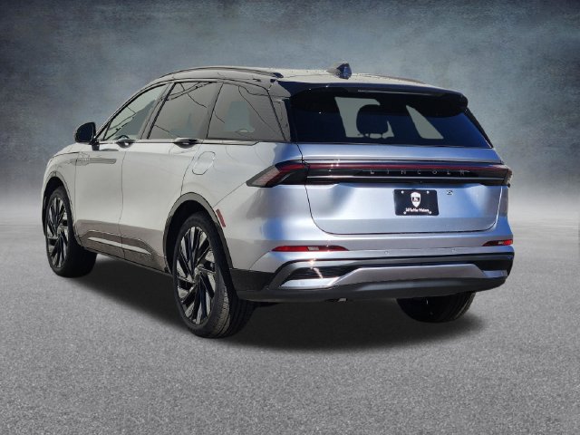 New 2026 Lincoln Nautilus Reserve w/ Jet Appearance Package AWD/4WD image 5