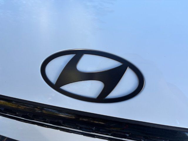 Used 2025 Hyundai Santa Fe Calligraphy AWD/4WD image 23