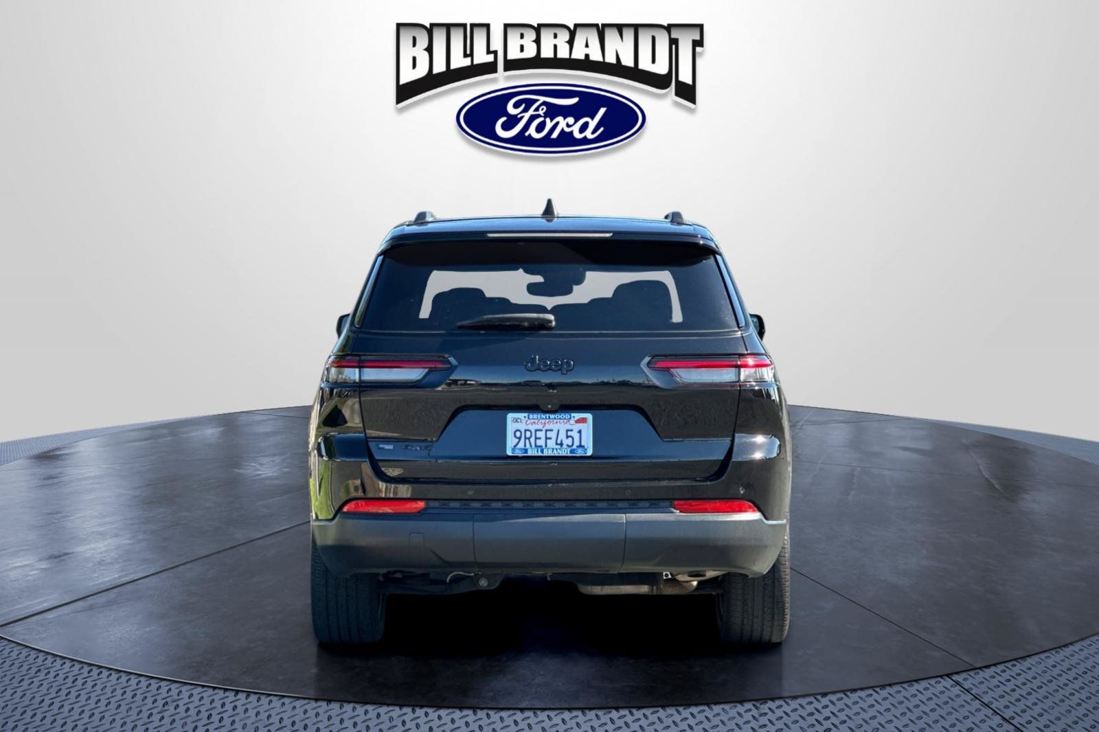 Used 2023 Jeep Grand Cherokee L Laredo AWD/4WD image 4