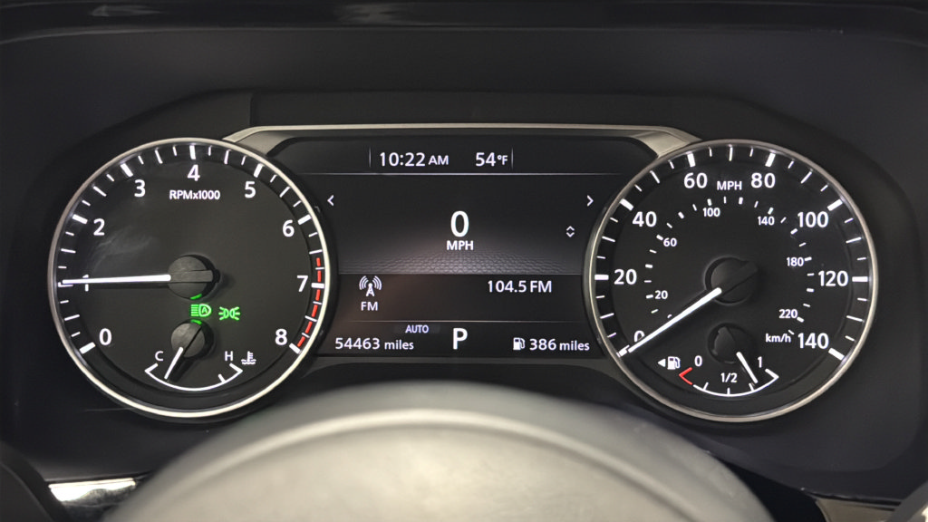 Used 2025 Nissan Pathfinder SV AWD/4WD image 15